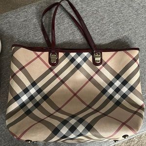 Authentic Burberry Nova Check Tote w Red Leather Straps